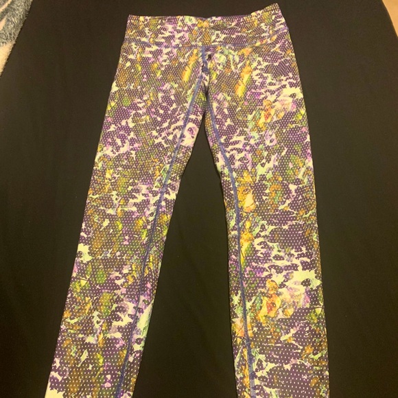 Leggings - Picture 2 of 3